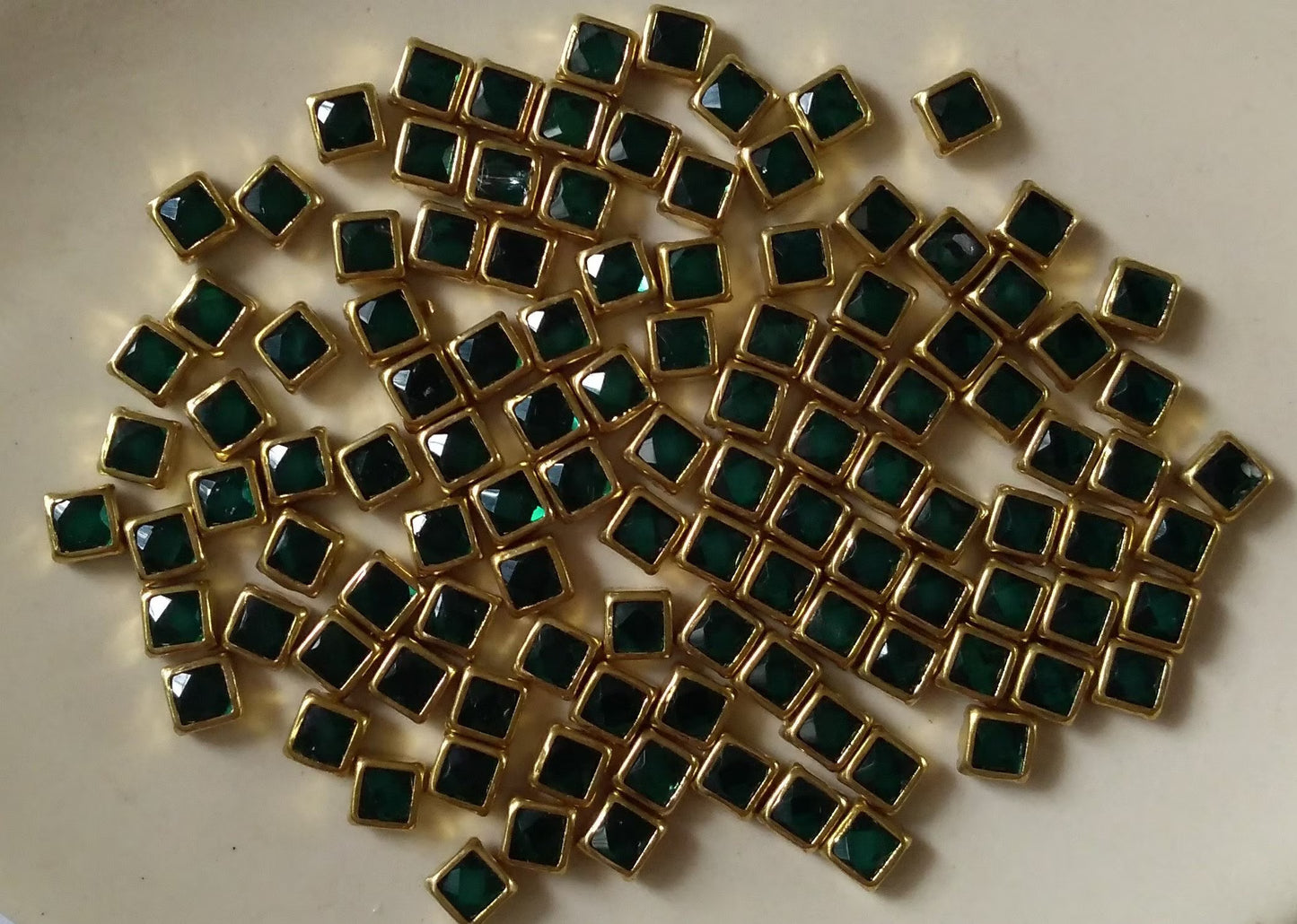 Glass Square - Green